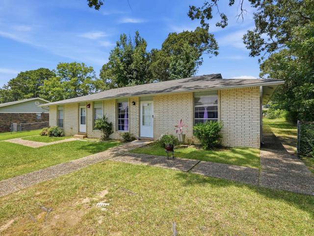House for sale in Ark