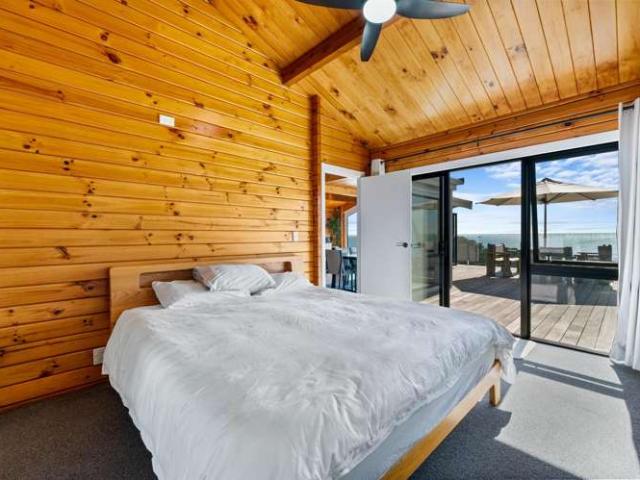 House for sale in Muriwai
