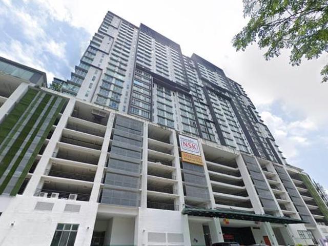 Serviced Residence for sale in Seri Kembangan, Majlis Bandaraya Subang Jaya
