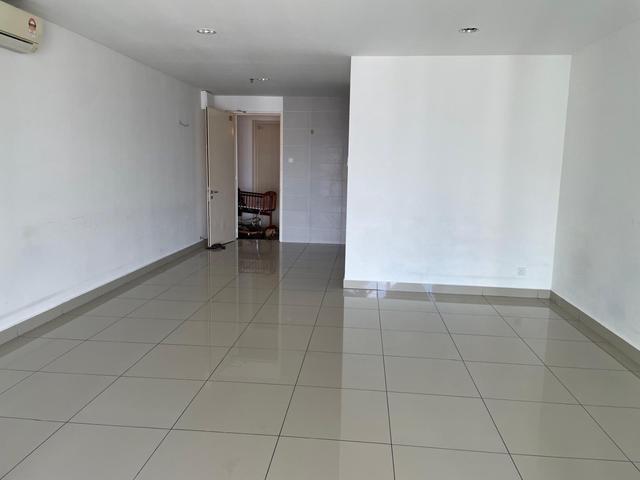 Serviced Residence for sale in Petaling, Subang Jaya