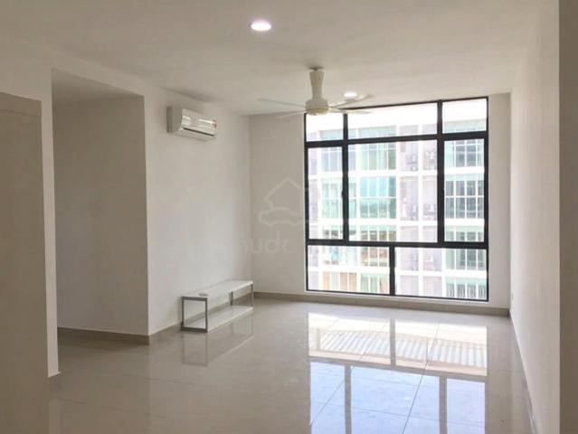Serviced Residence for sale in Seri Kembangan, Majlis Bandaraya Subang Jaya