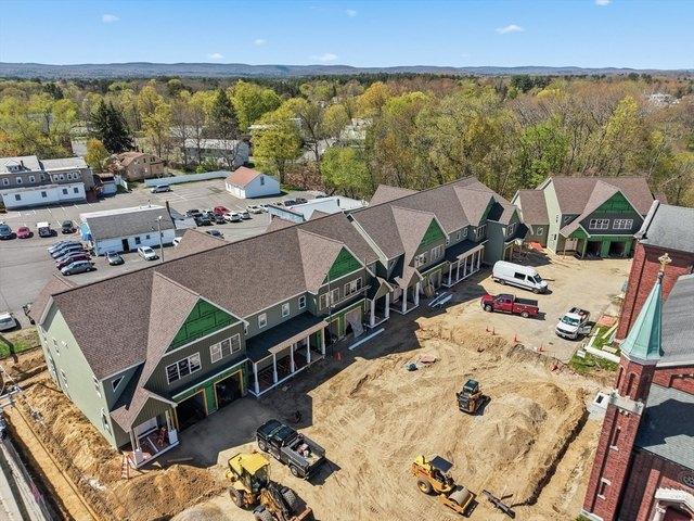Condo for sale in Easthampton, Massachusetts