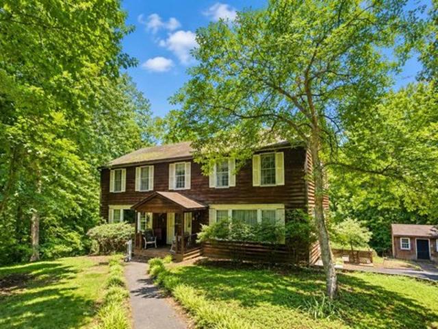 House for sale in Virginia