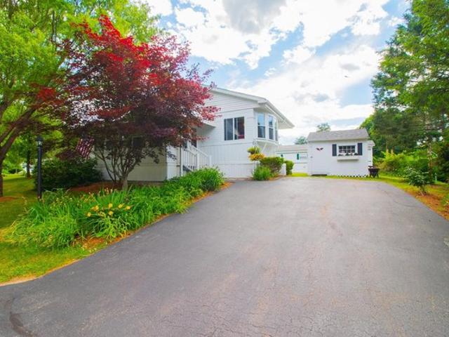 House for sale in New Hampshire