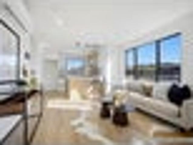 Townhouse for sale in Paremoremo