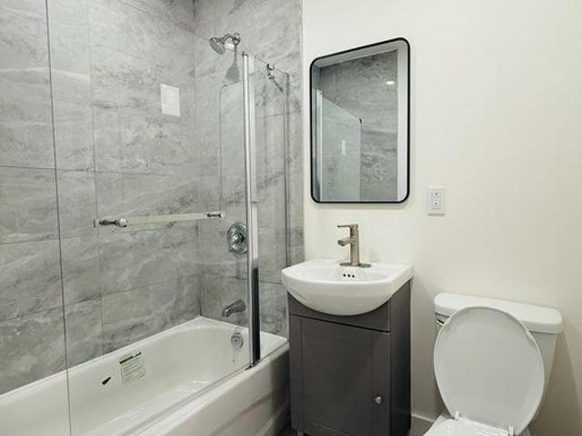 Apartment for rent in St. Leonard's, Quebec