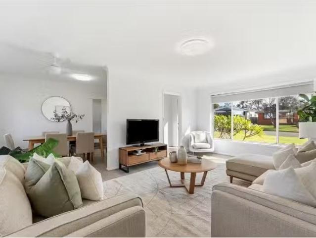 House for rent in Cambridge Park, Sydney