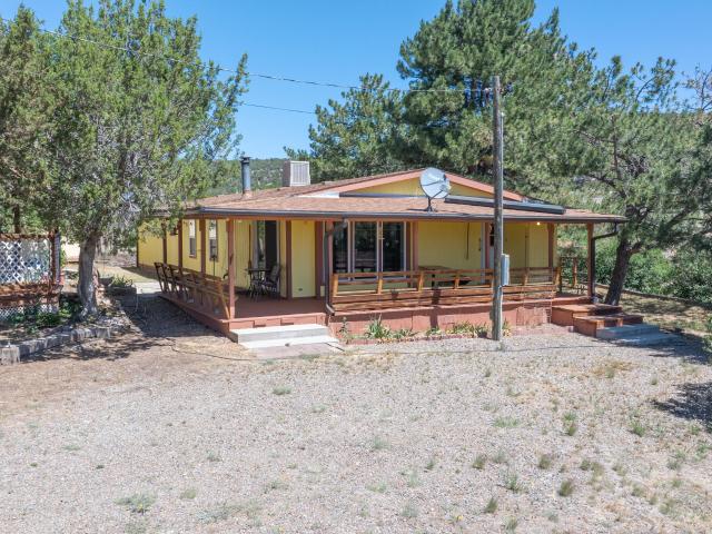 House for sale in Edgewood, New Mexico