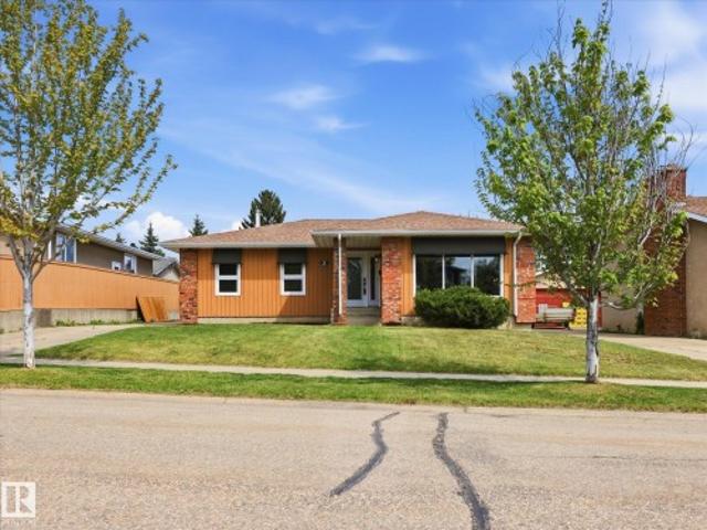 House for sale in Saint Albert, Alberta