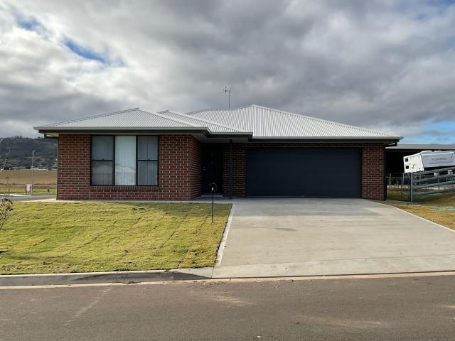 House for rent in Moore Creek, New South Wales