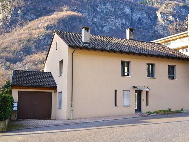 Haus kaufen in Giornico, Tessin