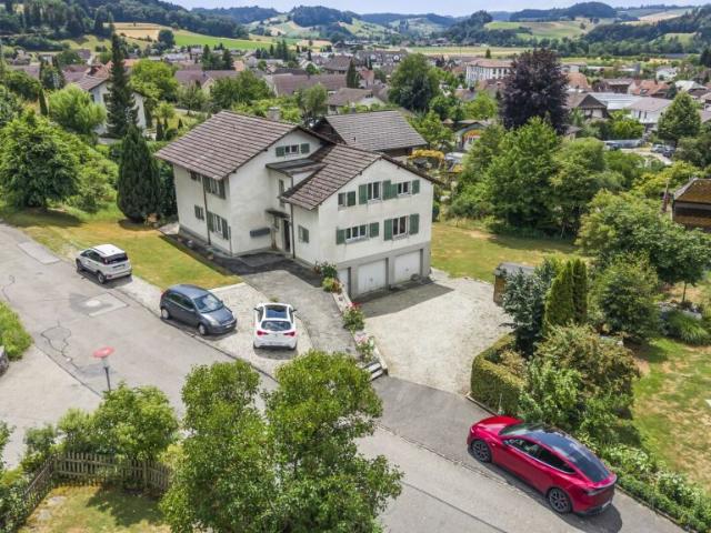 Mehrfamilienhaus kaufen in Madiswil, Bern