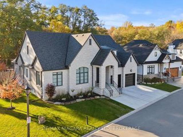 House for sale in Niagara, Ontario