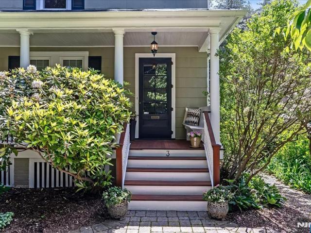 House for sale in Glen Rock, New Jersey