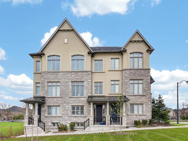 Townhouse for sale in Woburn, Ontario