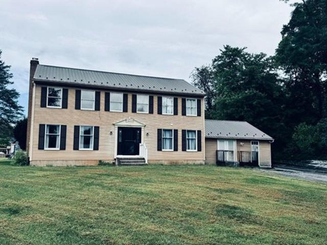 House for sale in Fairfield, Adams County