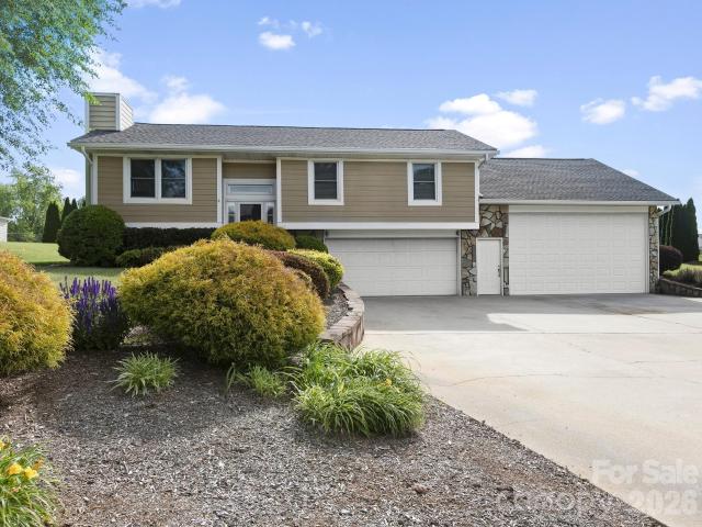 House for sale in Candler, North Carolina