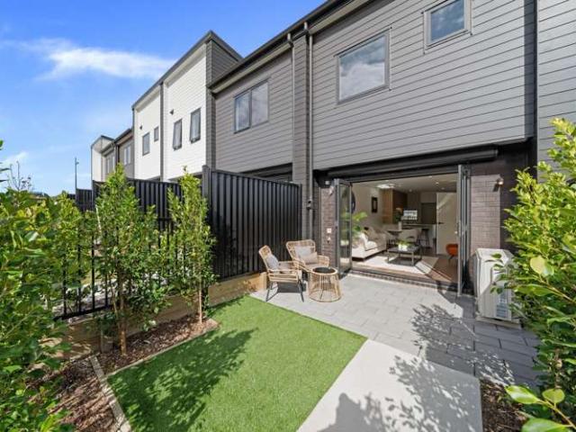 House for sale in Paremoremo