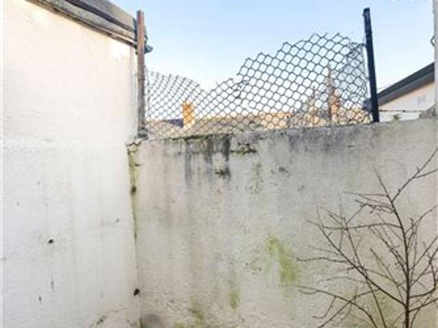 Terraced House to rent in Bluebell, Dublin