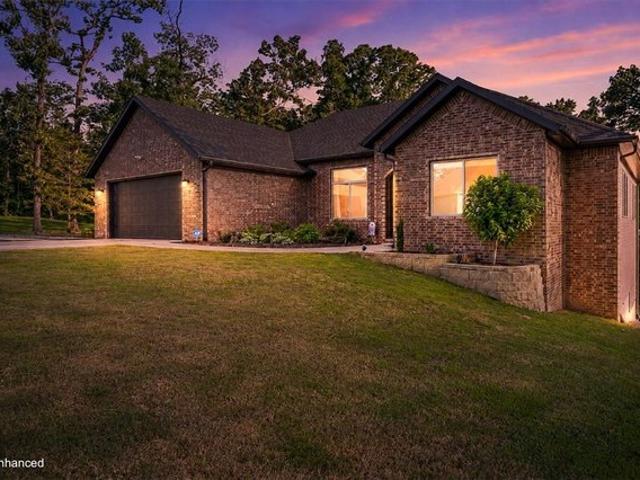 House for sale in Ark