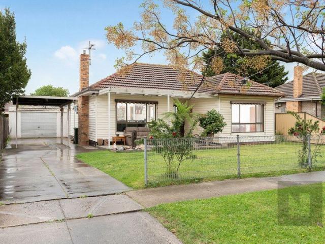 House for sale in Sunshine North, Melbourne