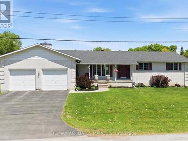 House for sale in Rideau Lakes, Ontario