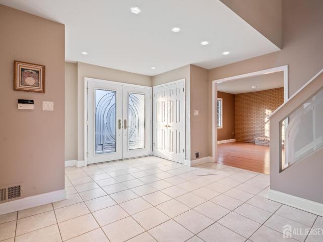 House for sale in East Brunswick, New Jersey