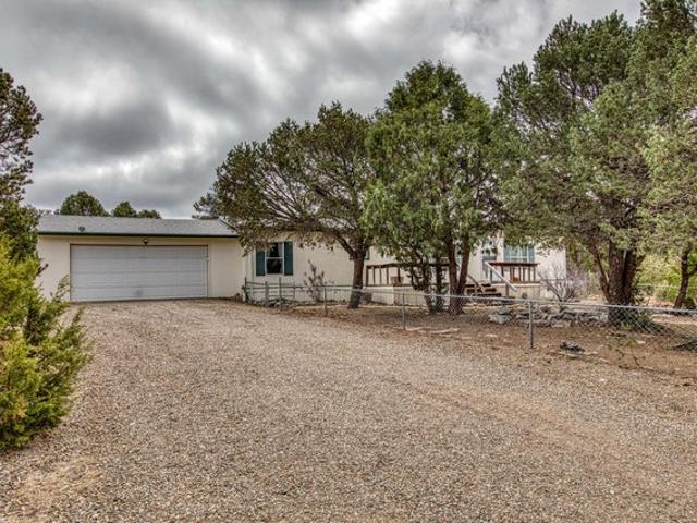 House for sale in Edgewood, New Mexico