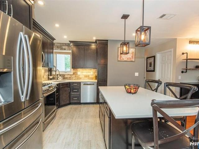 Townhouse for sale in Montville, New Jersey