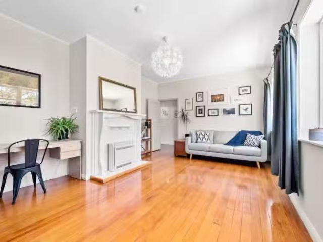 House for sale in Days Bay, Wellington