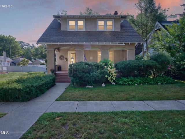 House for sale in Guilderland, New York