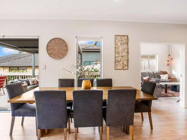House for sale in Awhitu
