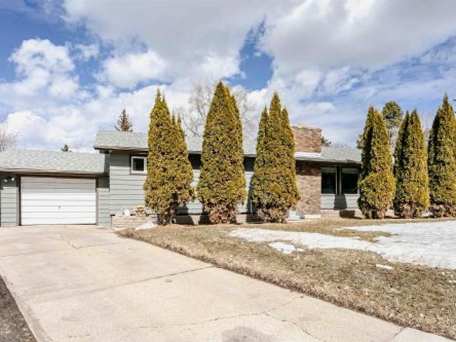 House for sale in Spruce Grove, Alberta