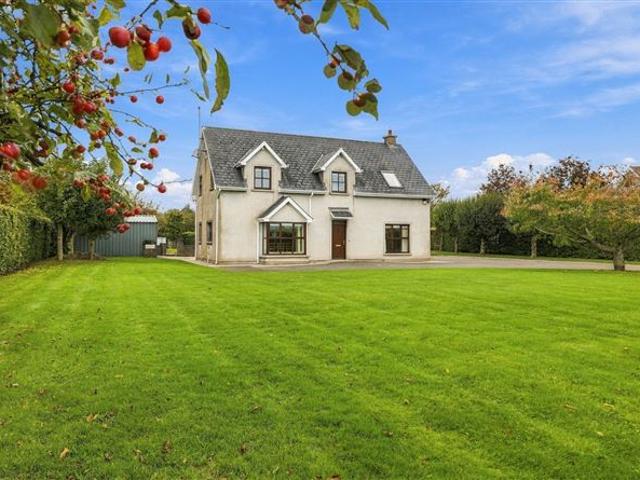 Detached House for sale in Clonmel, County Tipperary