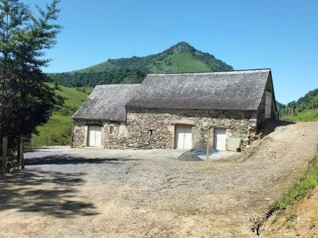 Maison vente à Oloron-Sainte-Marie, Lourdios-ichère