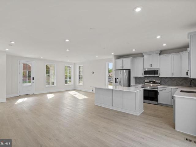 Townhouse for sale in Manassas, Virginia