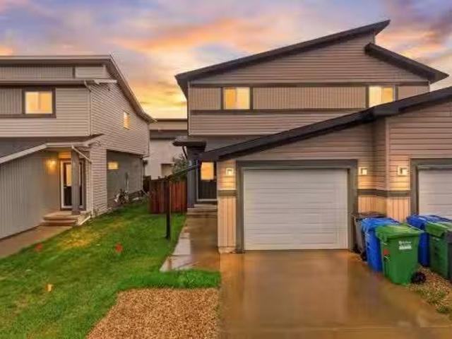 House for sale in Alberta