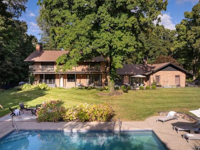 House for sale in City of Poughkeepsie, Dutchess County