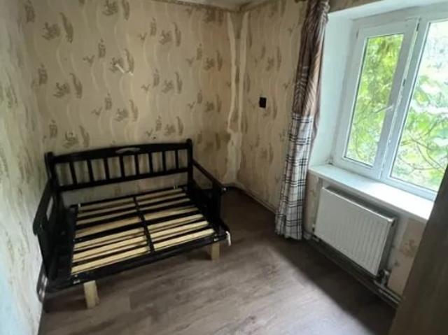 Квартира продажа в Великодолинском, Днепропетровской области
