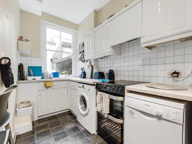 Apartment for rent in London Borough of Wandsworth, Greater London
