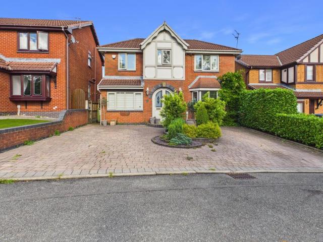 House for rent in Woodhouses, Oldham