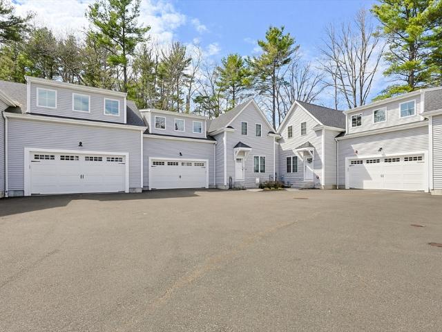 Condo for sale in Medway, Massachusetts
