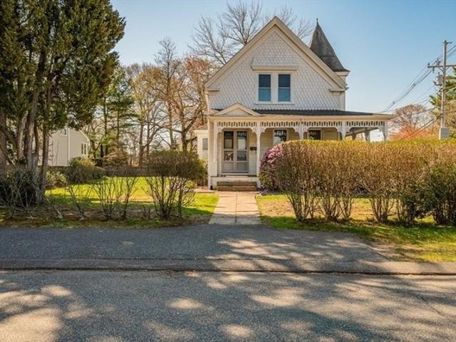 House for sale in Braintree, Massachusetts