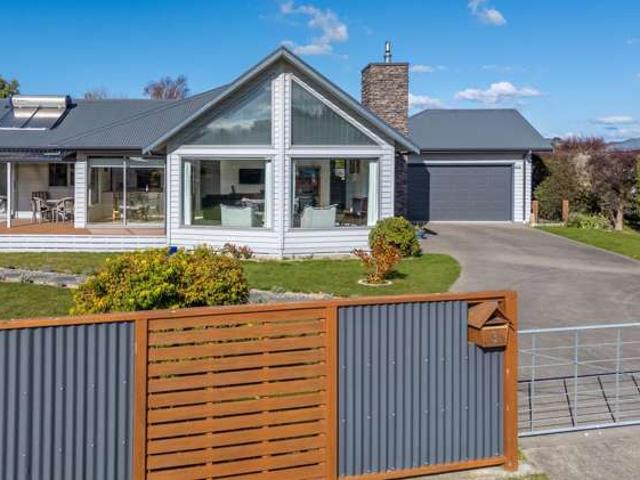 House for sale in Carterton, Wellington