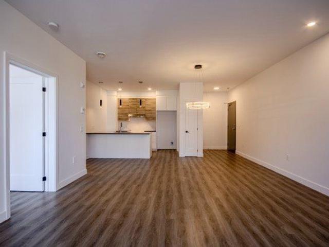 Apartment for rent in Jacques-cartier, Quebec