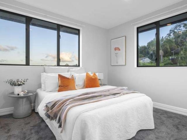 House for sale in Paremoremo