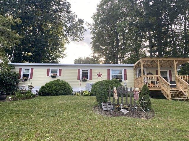 House for sale in Warren, Massachusetts