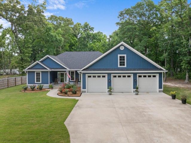 House for sale in Elloree, South Carolina