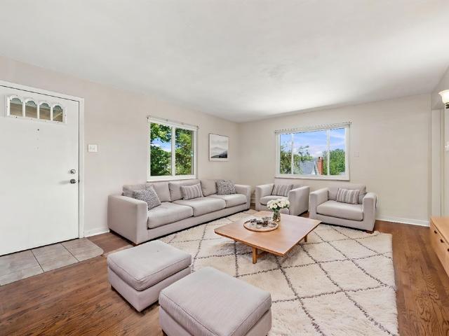 House for sale in Bridgeville, Pennsylvania