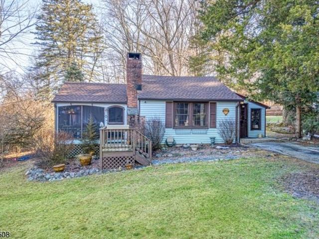 House for sale in Sparta, New Jersey
